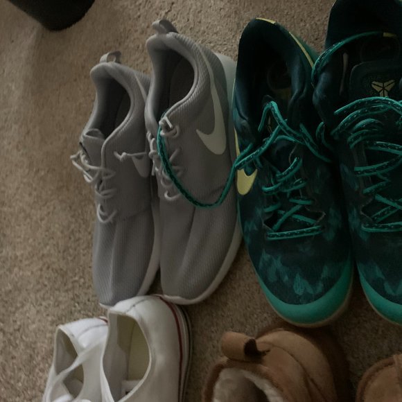 4 pairs of shoes main image 8
